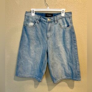 Light Blue Denim Men's Long Shorts Size 32 Like New 24” length